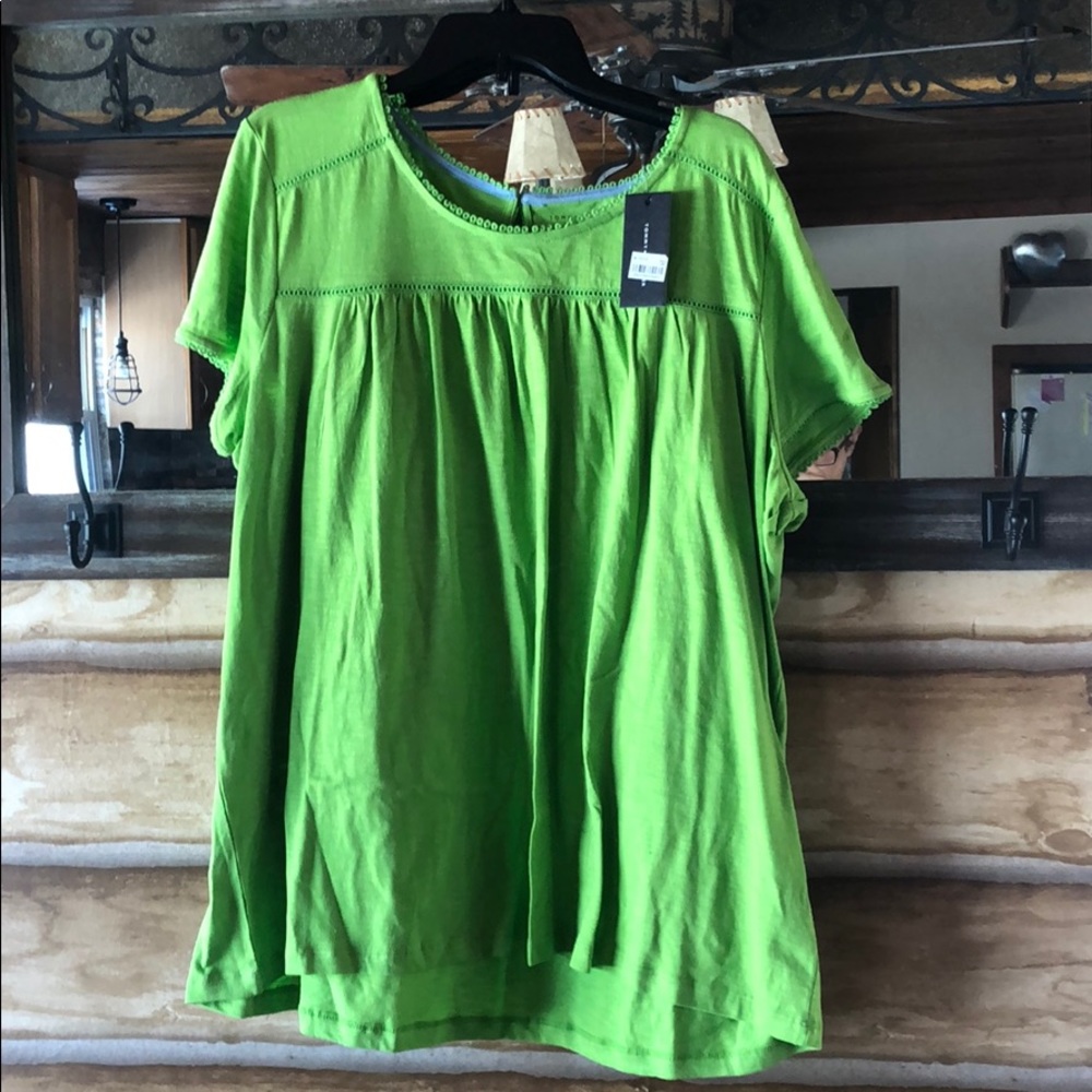 Women’s Tommy Hilfiger shirt 2X